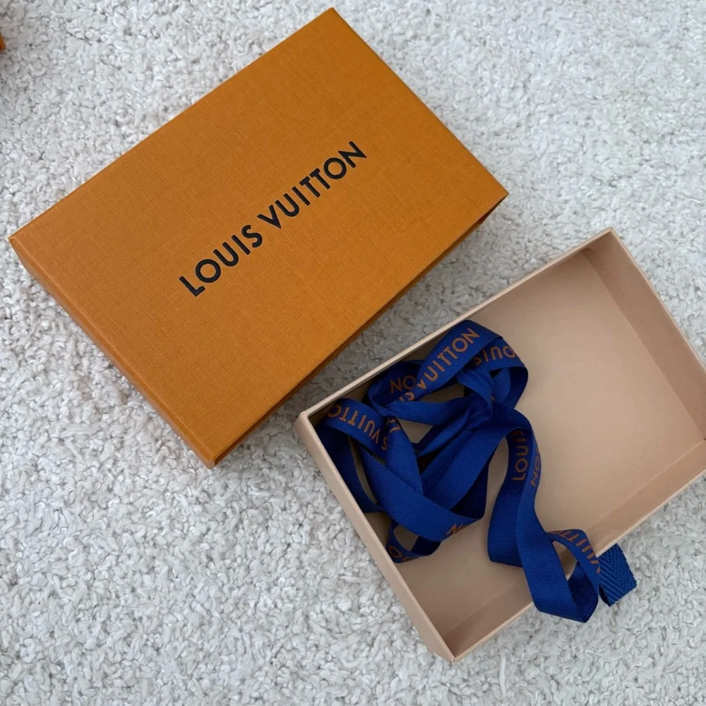 Louis Vuitton Gift Box with logo ribbon